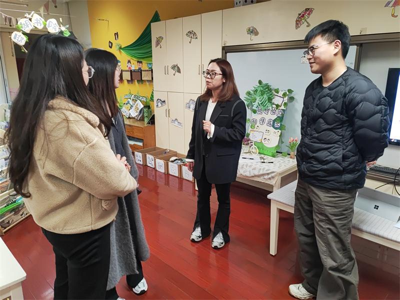 8.会后交流2.jpg 8.会后交流2.jpg